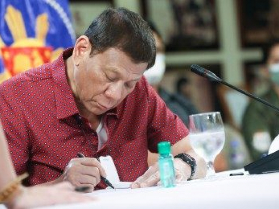 PRRD signs laws declaring heritage zones in Cebu, Ilocos Sur