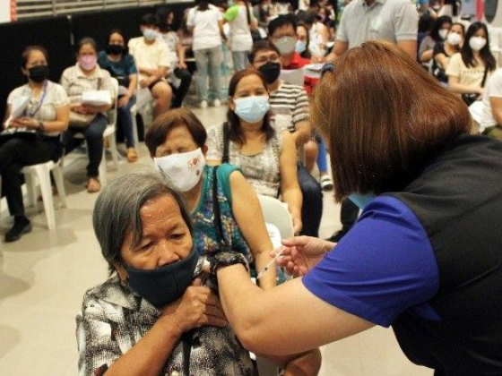 Gov't eyes 70M Filipinos fully vaxxed by March 31
