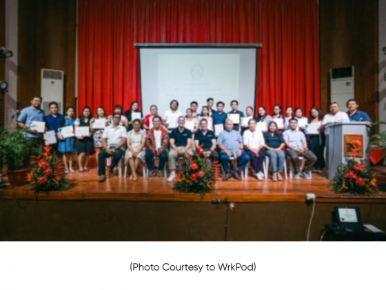 Aussie firm trains 390 Negros Oriental scholars as virtual assistants