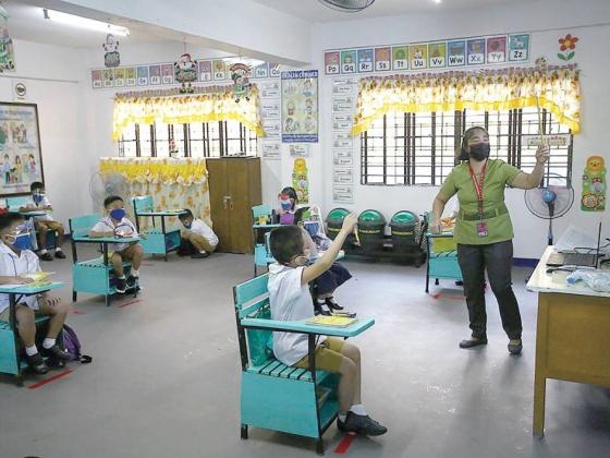 DepEd suspends pilot F2F classes in NCR